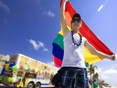 Ativistas cobram mais políticas públicas para a população LGBT  