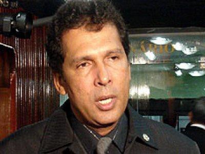 Só Ricardo Barbosa pode 'apagar incêndio' entre Ricardo Coutinho e Cássio Cunha Lima