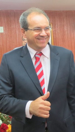 Prefeito Cláudio Chaves registra presença em audiência pública sobre segurança 