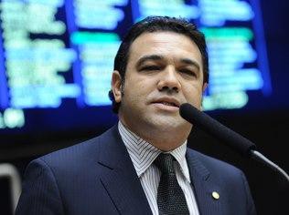 Líder do PSC diz que presidente da Câmara pediu renúncia de Marco Feliciano